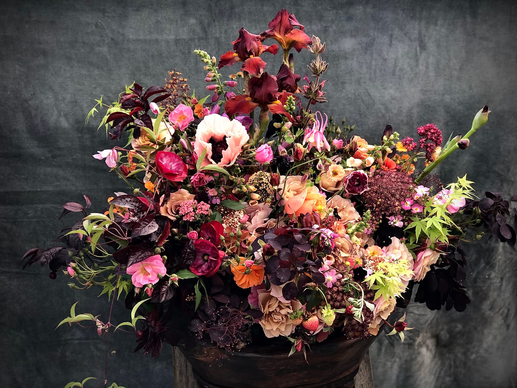 Dark romantic bouquet